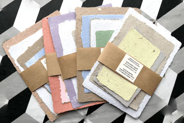 Monthly subscription of a bundle of 5 recycled paper sheets each month - Image 2